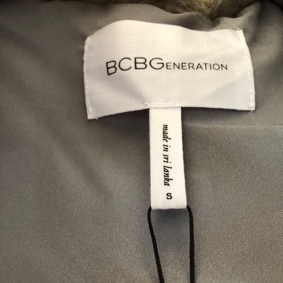 BCBG Furry vest - Picture 2 of 4